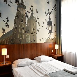 Ekononiczny pokój z łóżkiem king-size